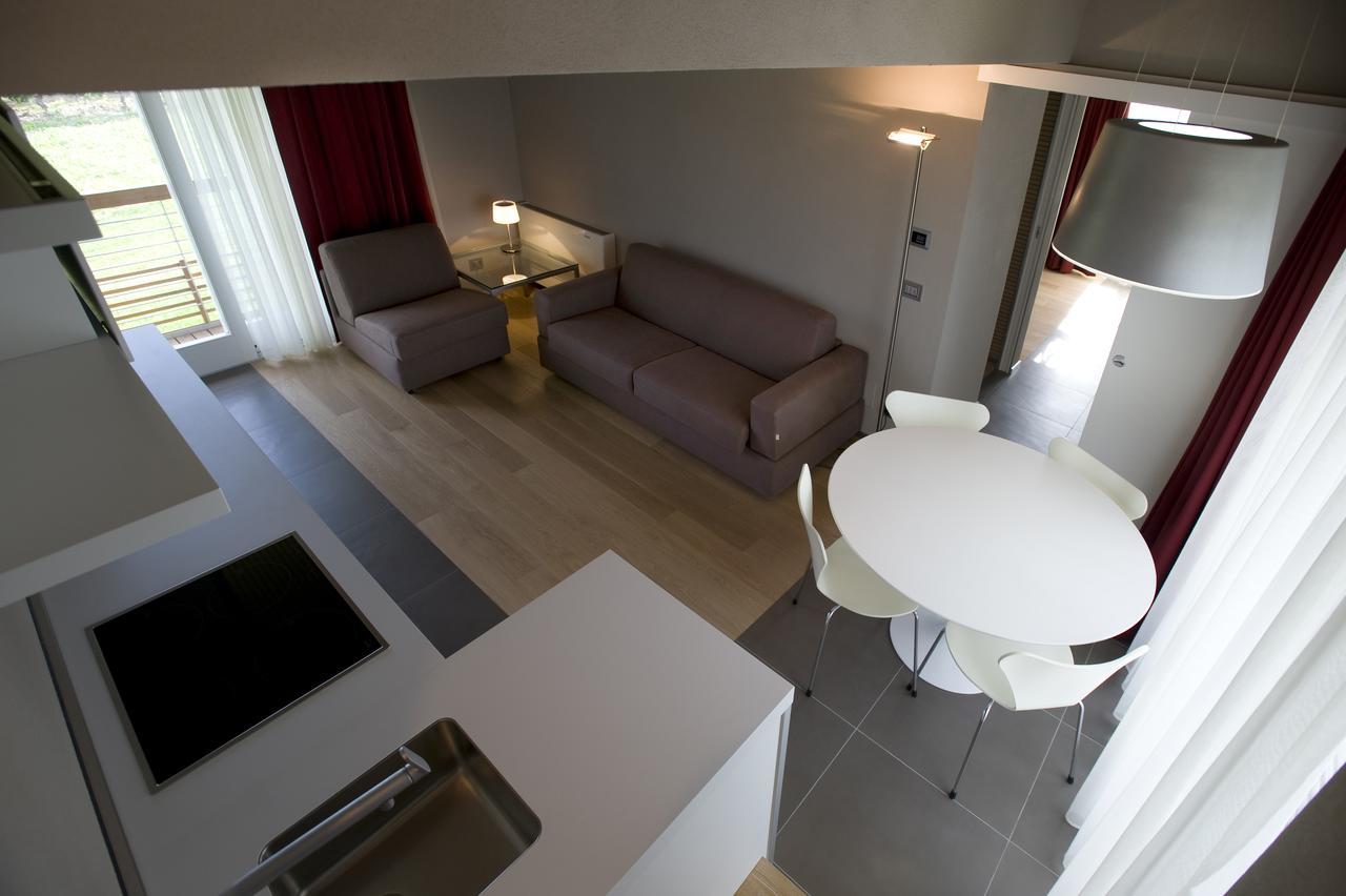 Casa Nelle Vigne Appartement Castiglione Tinella Buitenkant foto